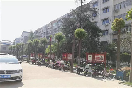 正大文苑2室1厅1卫90㎡中装4楼带附房出税56万